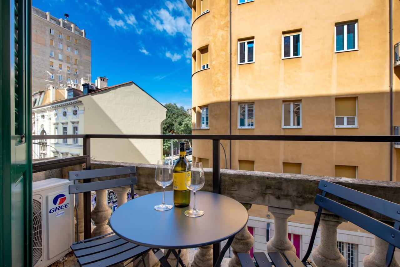 Apartments & Rooms One World Рийека Екстериор снимка