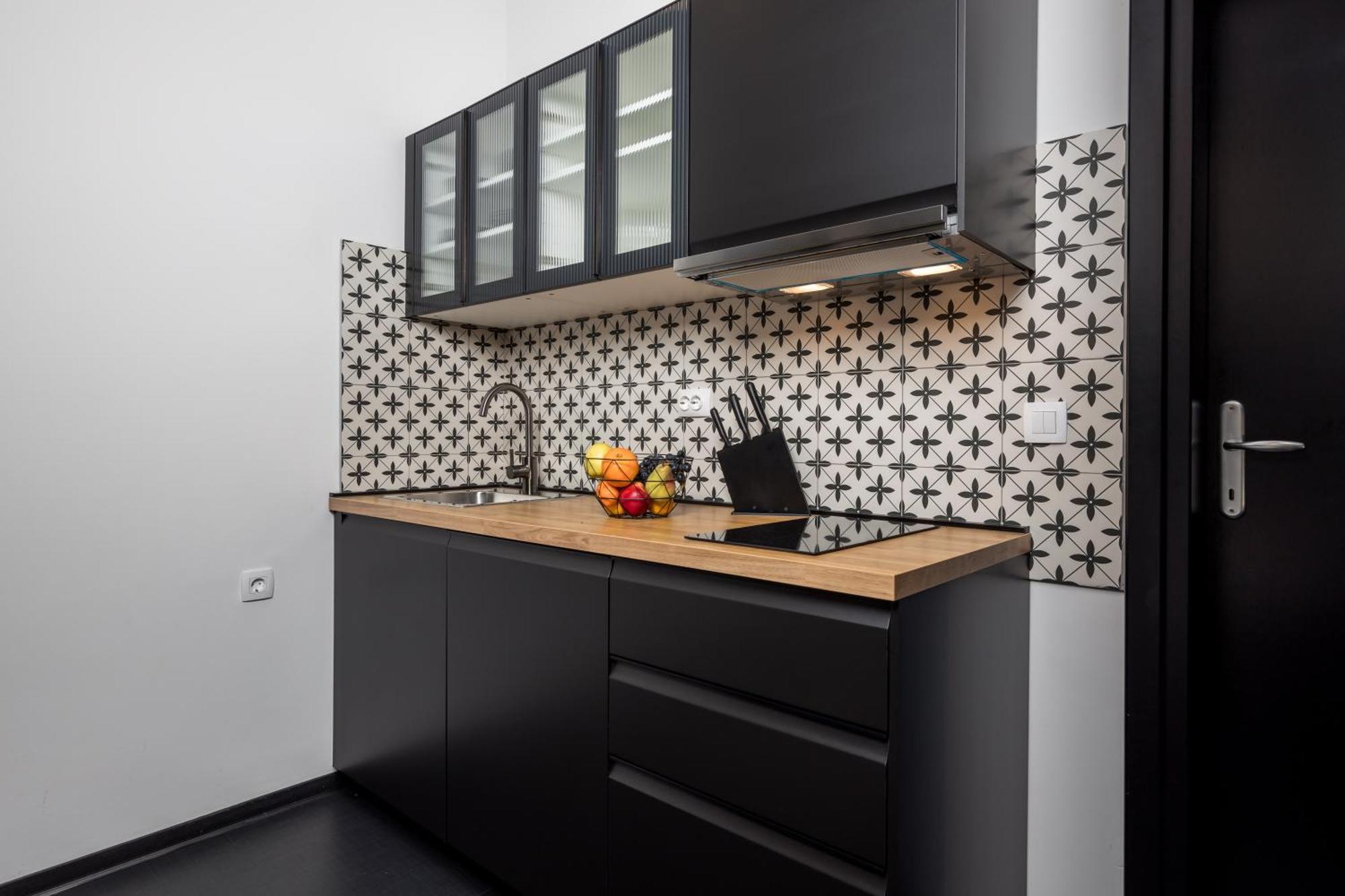 Apartments & Rooms One World Рийека Екстериор снимка