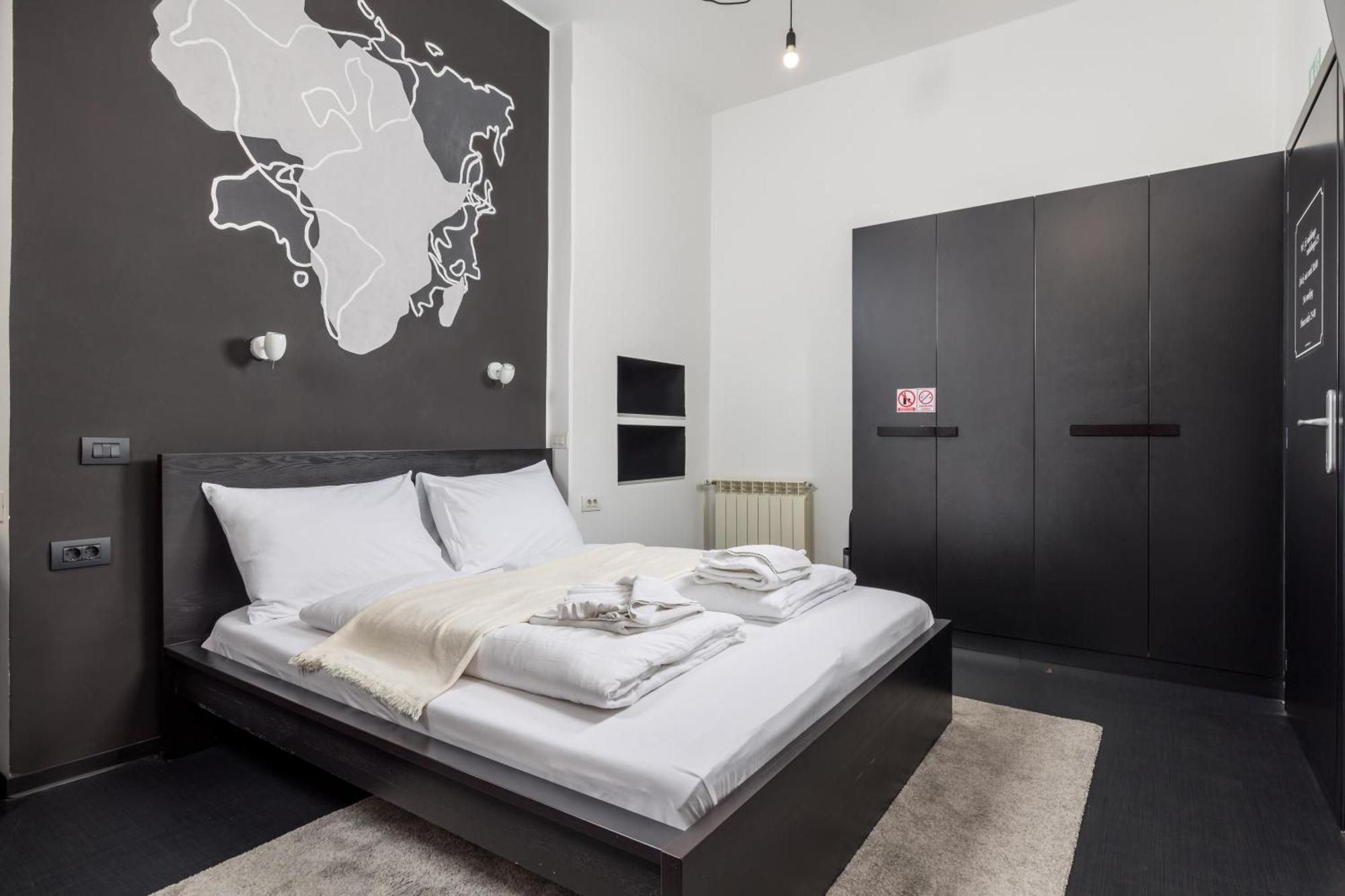 Apartments & Rooms One World Рийека Екстериор снимка