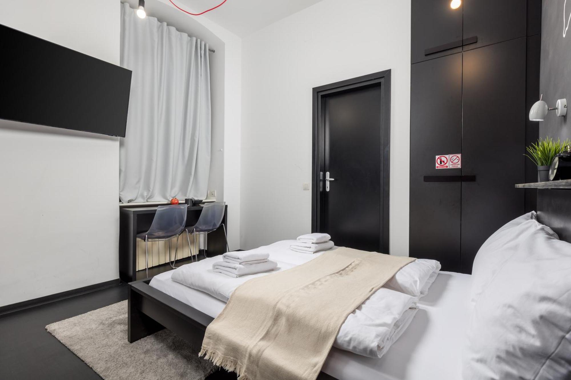 Apartments & Rooms One World Рийека Екстериор снимка