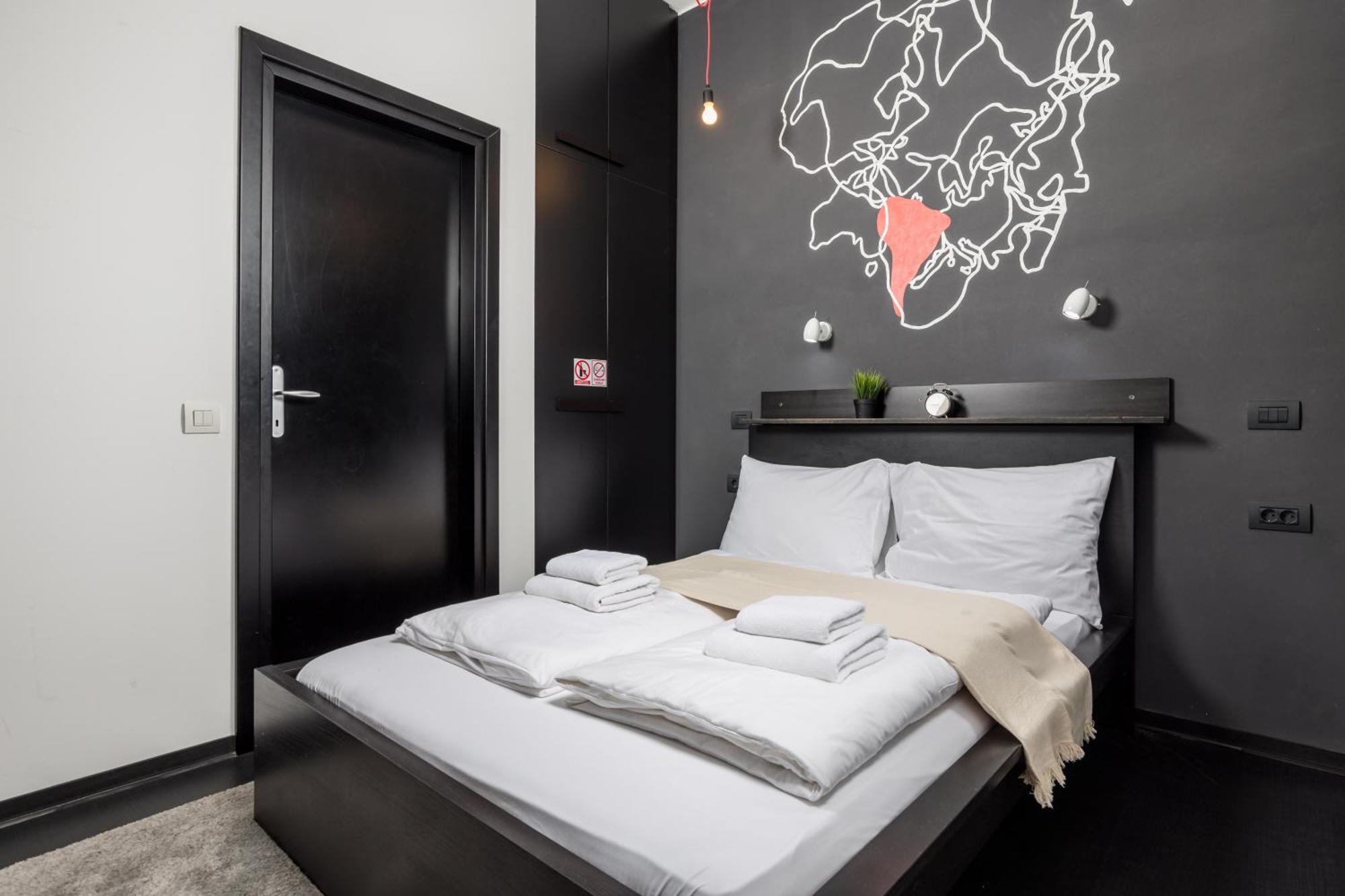 Apartments & Rooms One World Рийека Екстериор снимка